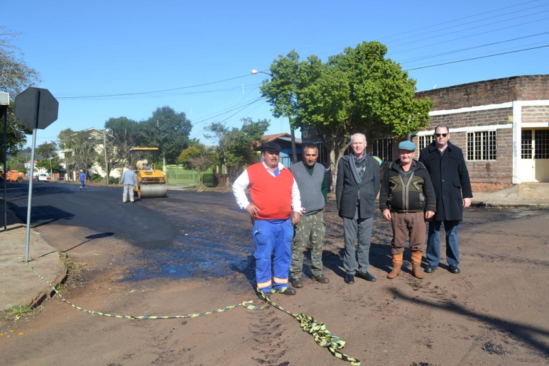 Administração de Santo Ângelo realiza melhorias na Rua Sepé Tiaraju